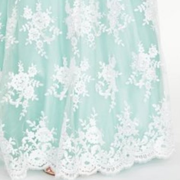Say Yes To The Prom Embroidered Mesh Gown, Mint/White, Size 3/4 - Picture 6 of 6